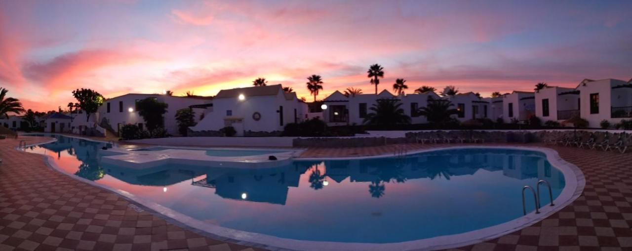 Bungalow Tetir In Caleta De Fuste Exterior photo